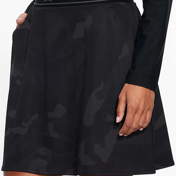 PXG Fairway Camo Flare Skirt NWT sz Large (335) - Picture 10 of 10